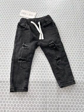 NWT Olive + Scout Kids' Black Distressed Drawstring Jeans.          Size 12-18M